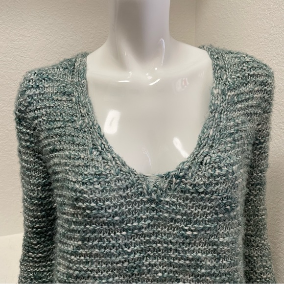 ZARA KNIT 🍃Marled green & white, scoop neck loose knit wool blend sweater Sz M - Picture 2 of 9